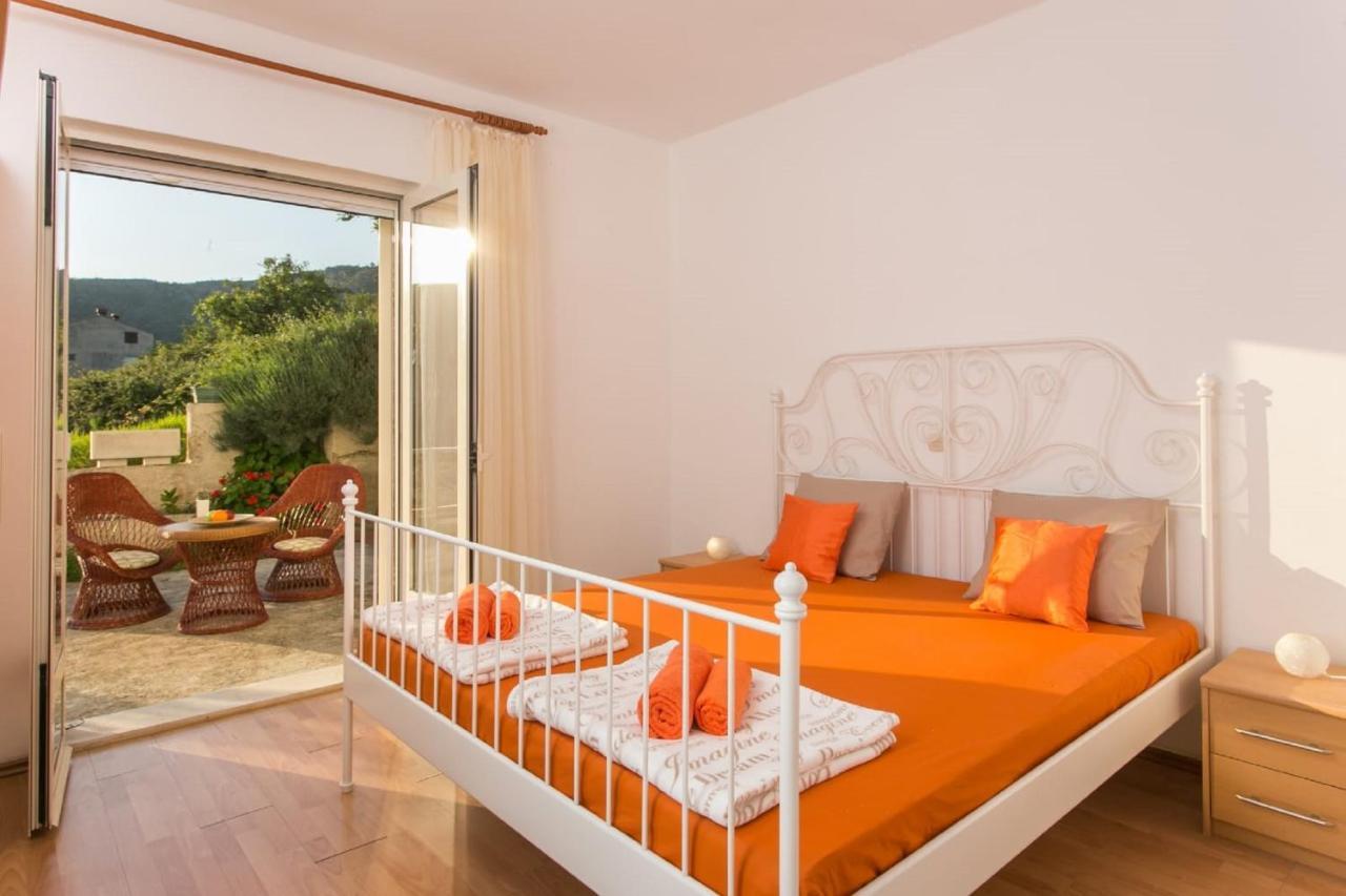 Bodul Vacation Apartment Затон Екстер'єр фото