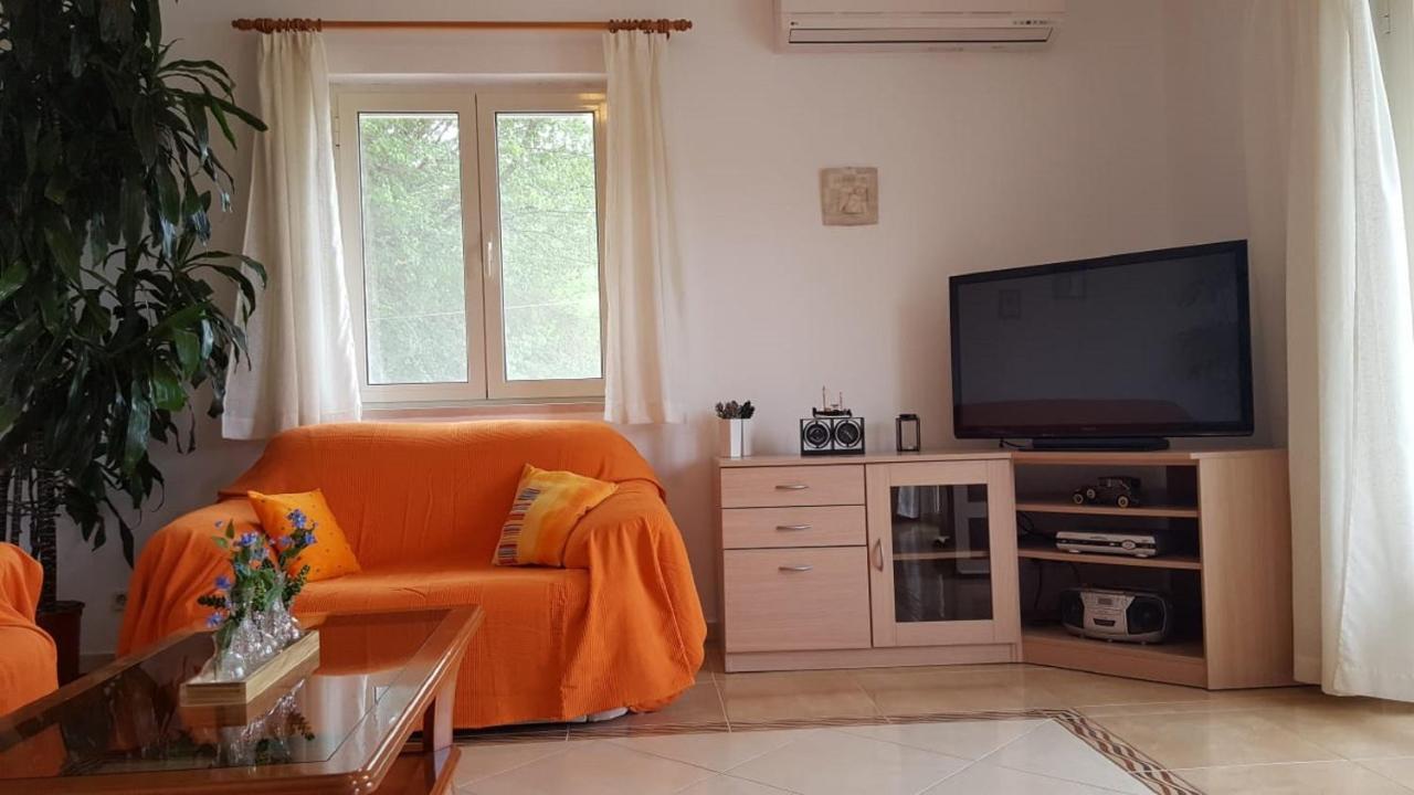 Bodul Vacation Apartment Затон Екстер'єр фото
