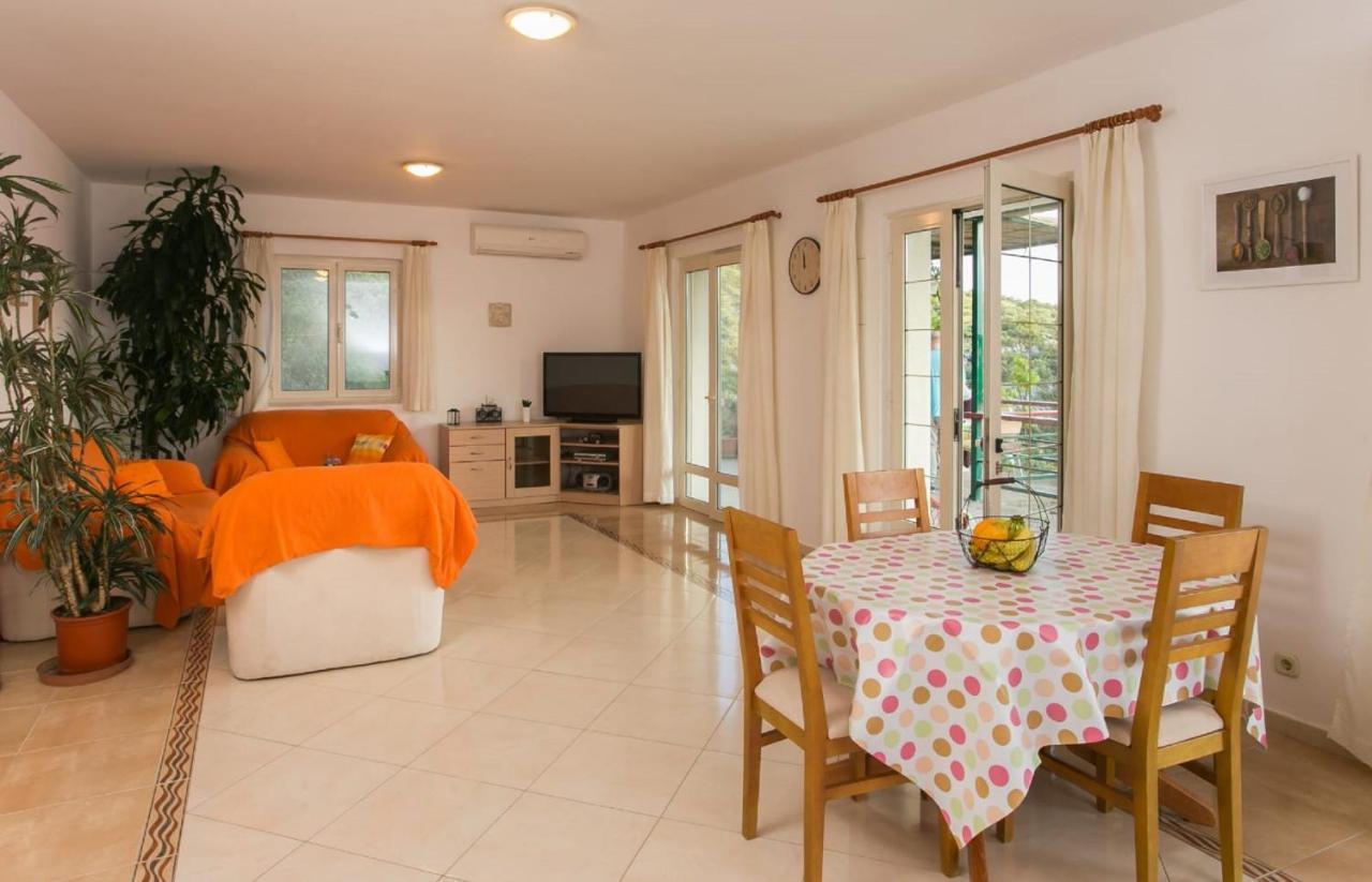 Bodul Vacation Apartment Затон Екстер'єр фото